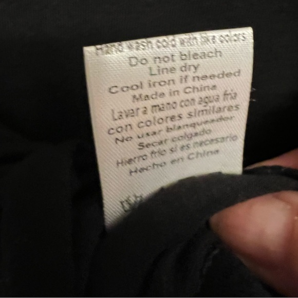 On Twelfth Cherry Rhinestone Print Black T-Shirt Size Large New With Tags - Picture 6 of 7